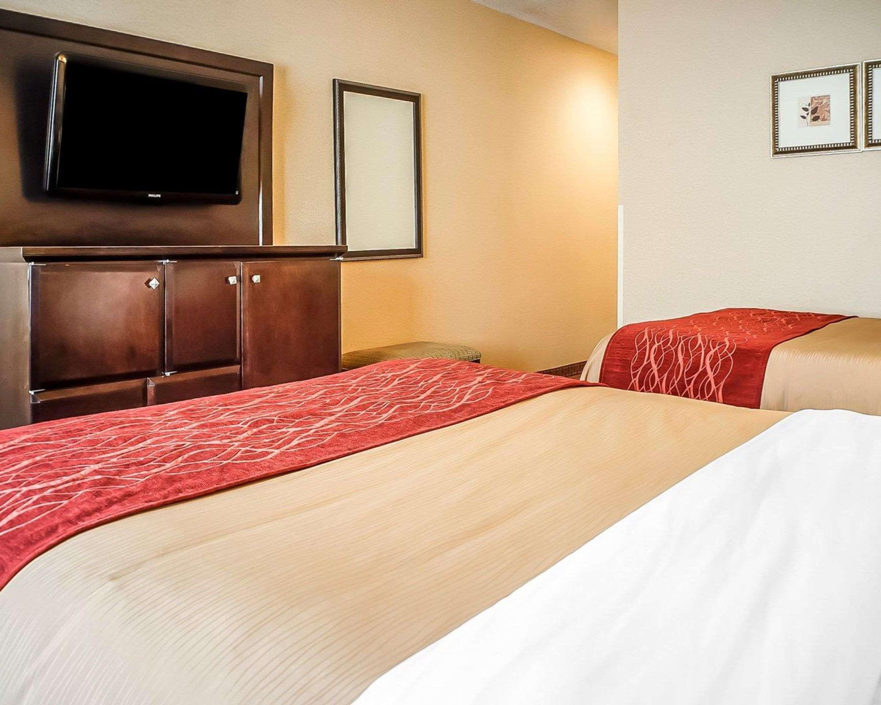 Quality Inn & Suites Roswell Exteriör bild