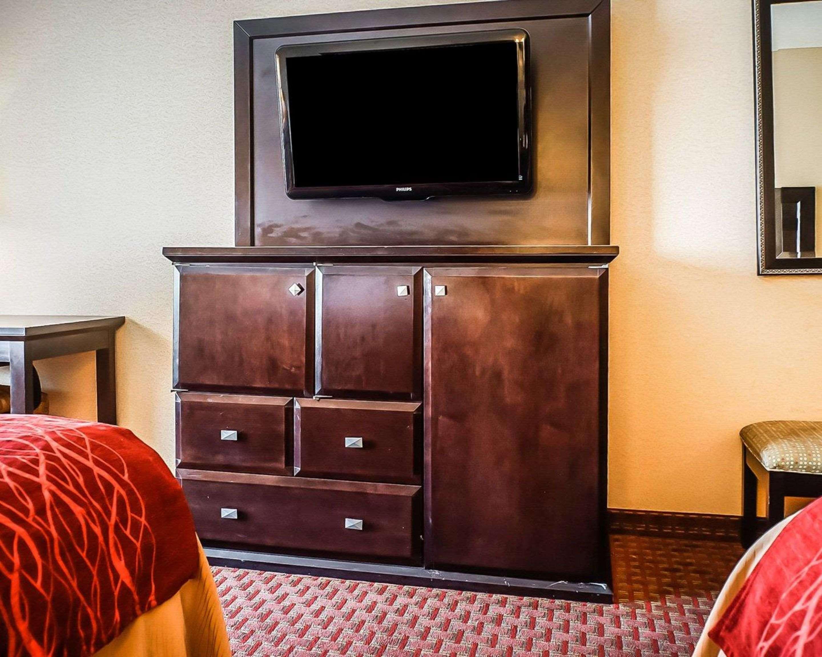 Quality Inn & Suites Roswell Exteriör bild
